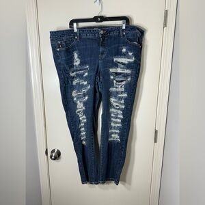 Torrid Distressed Dark Blue Boyfriend Jeans Plus‎ Size 24W